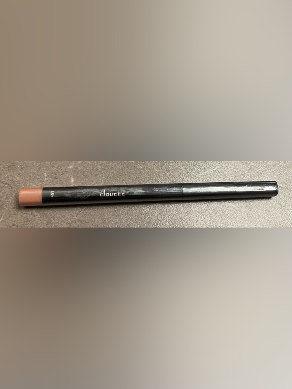 Doucce Nude Lip Liner Twist Rose
